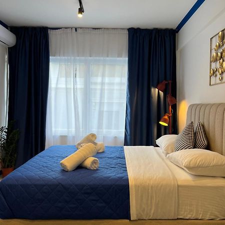 Syntagma Plaka Suite By Zeussuites Atenas Exterior foto